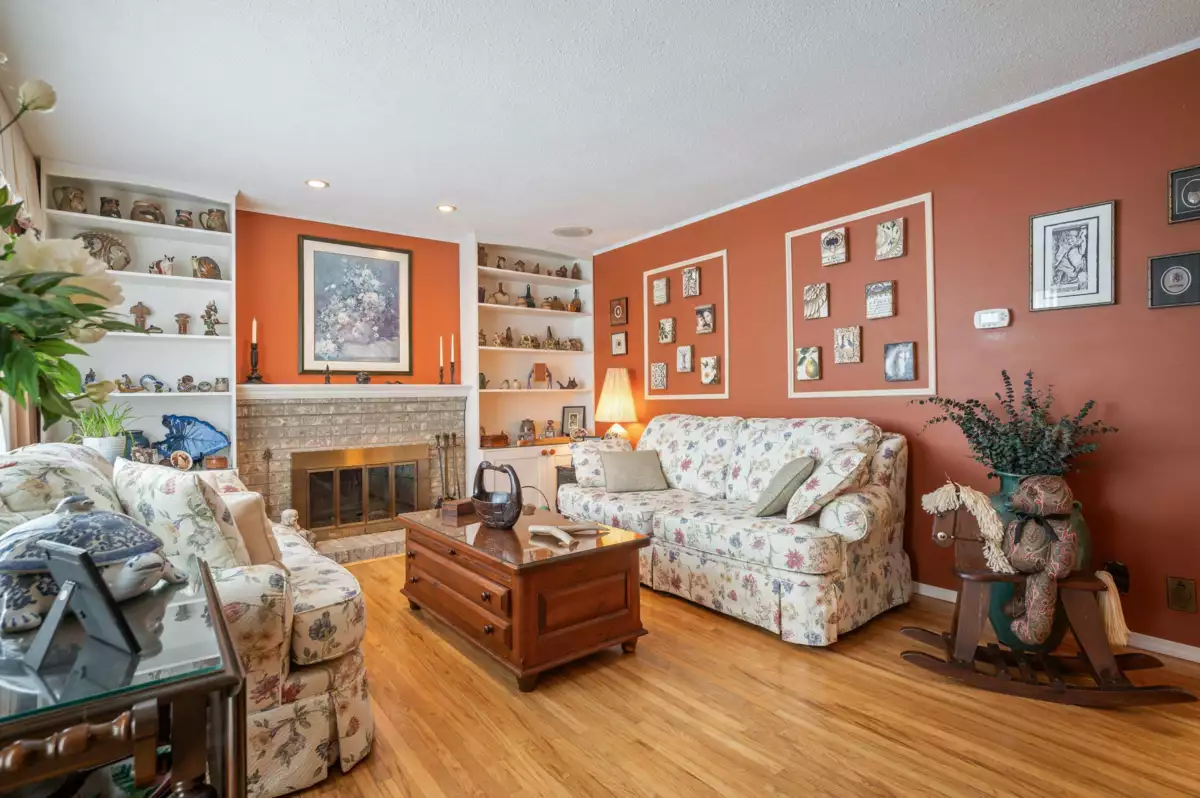Dining Area Photo of 7901 110 Street, Delta, BC