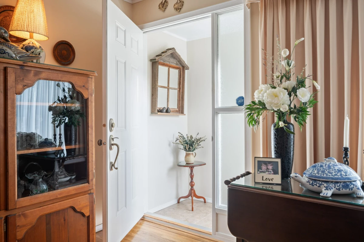 Family Room Photo of 7901 110 Street, Delta, BC