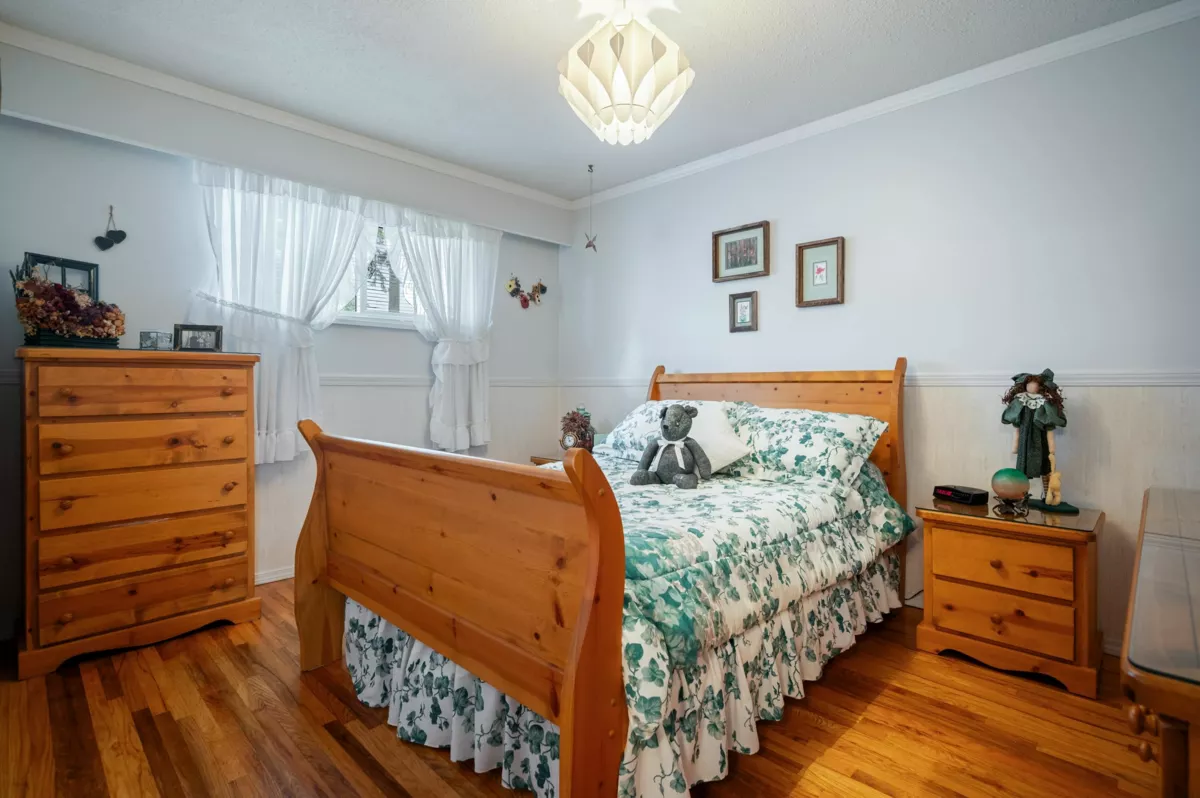 Mudroom Photo of 7901 110 Street, Delta, BC
