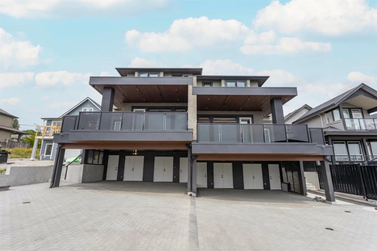 Swimming Pool Photo of 102 1038 Delestre Avenue, Coquitlam, BC