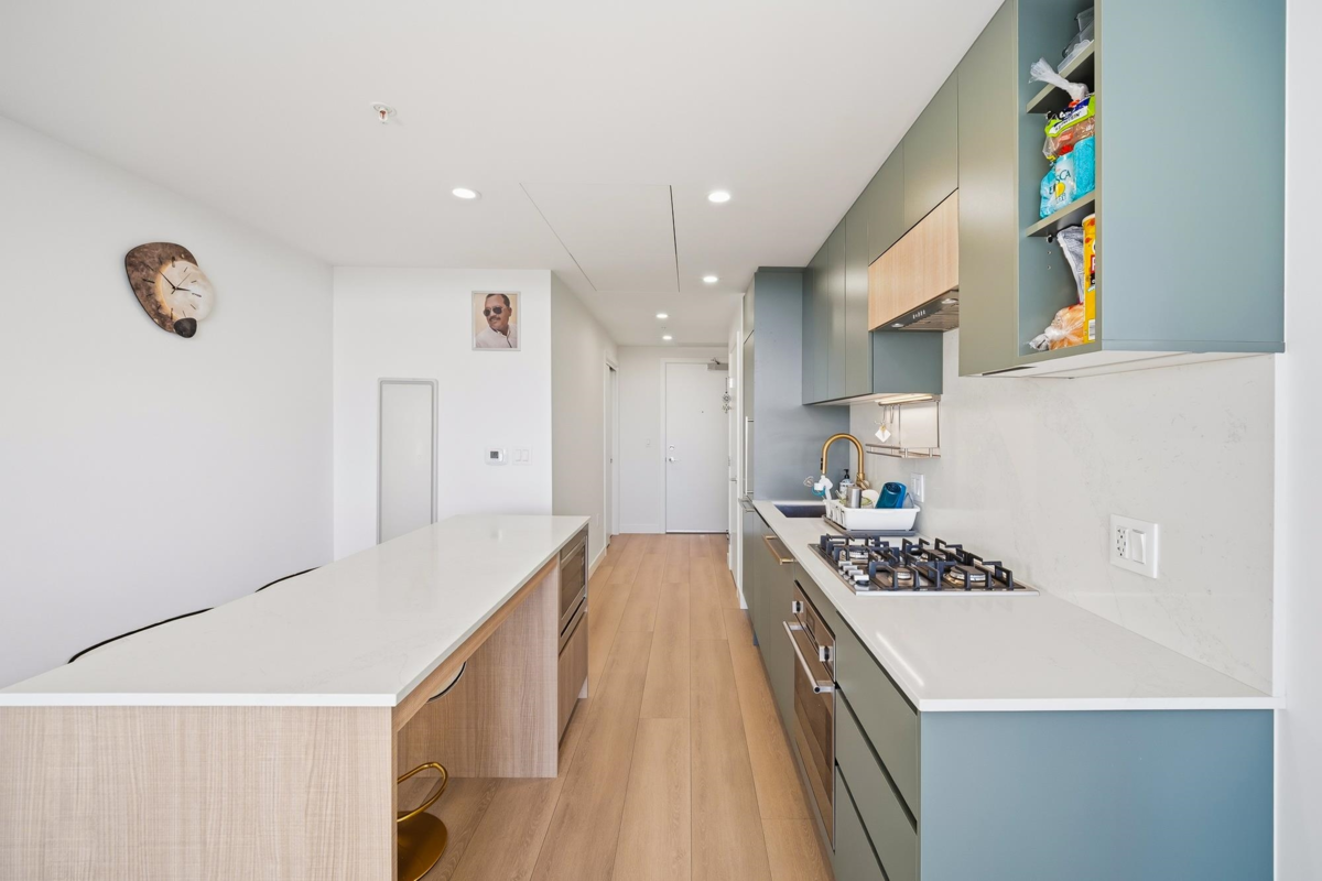 Exterior Rear Photo of 607 13573 98a Avenue, Surrey, BC