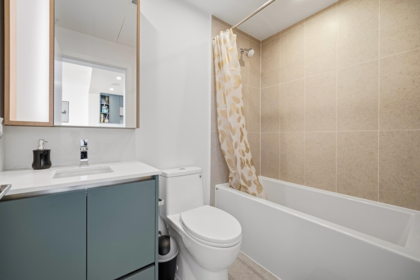 Walk-In Closet Photo of 607 13573 98a Avenue, Surrey, BC
