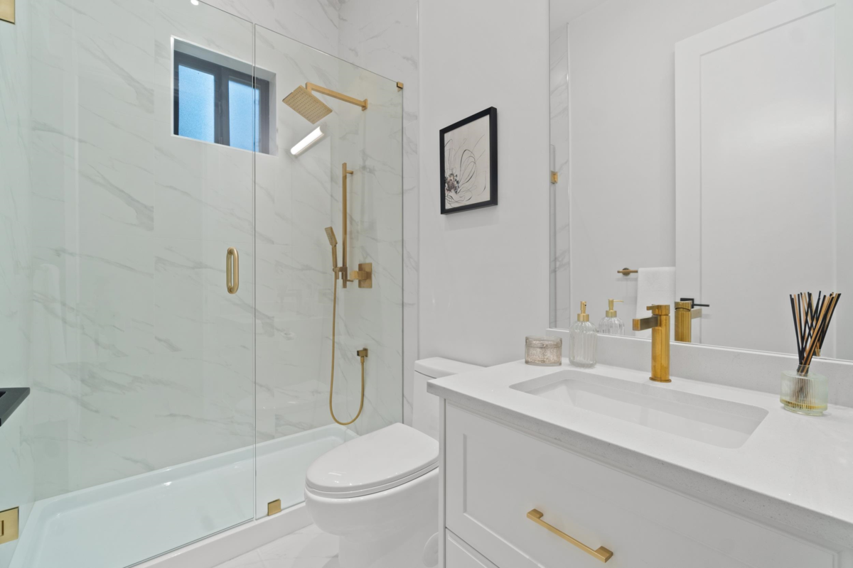 Primary Bedroom Photo of 12686 25 Avenue, Surrey, BC