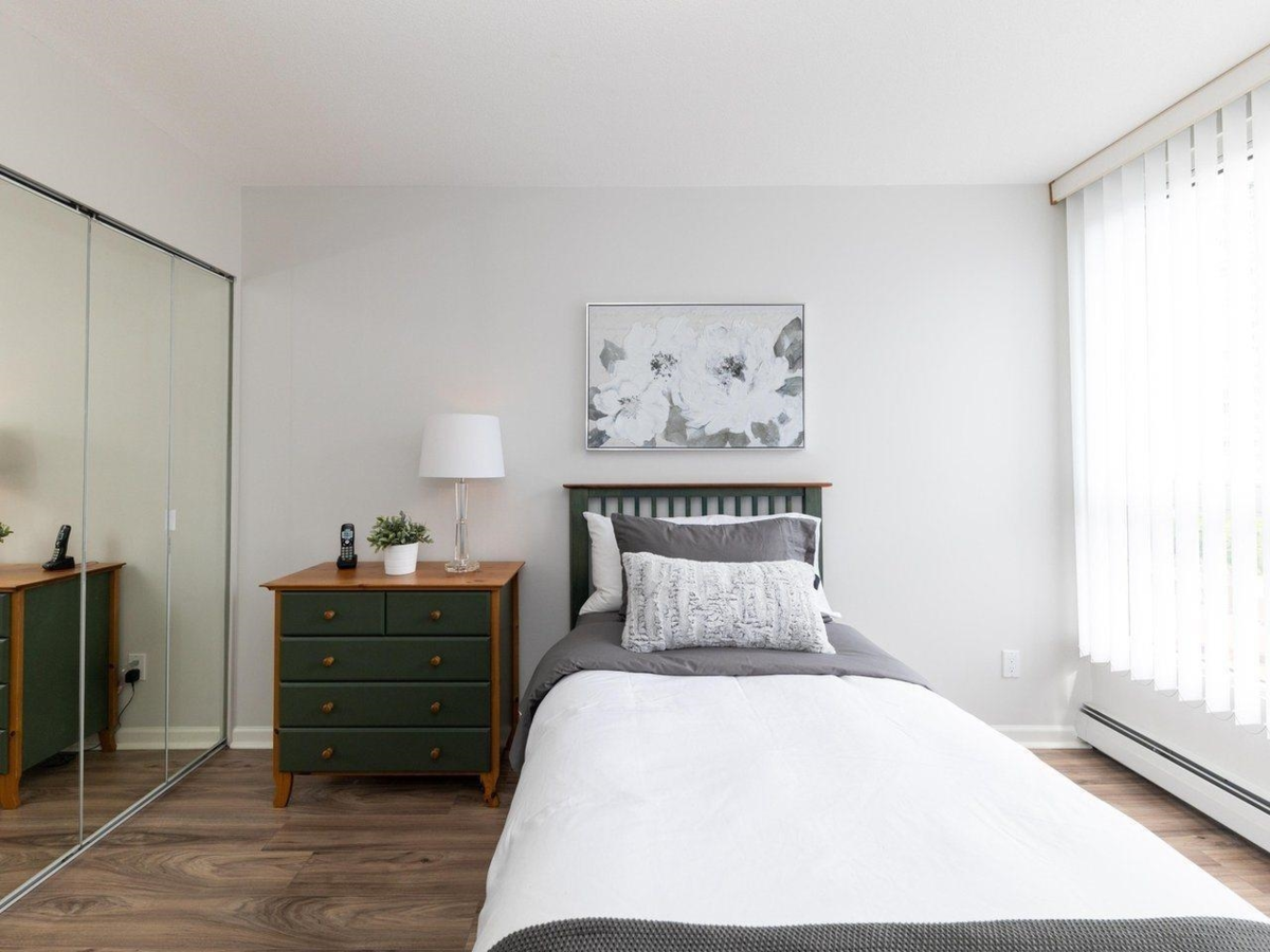 Guest Bathroom Photo of 10A 199 Drake Street, Vancouver, BC