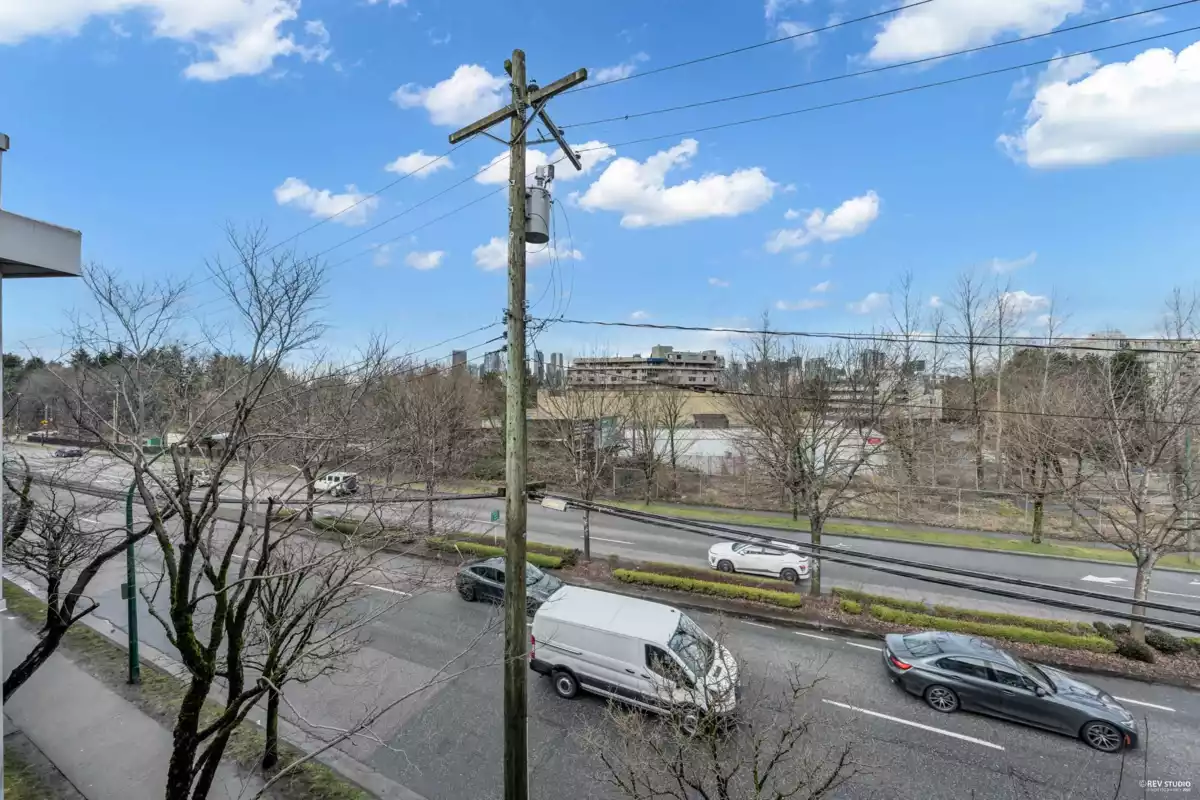 Garden / Landscaping Photo of 30 638 W 6th Avenue, Vancouver, BC