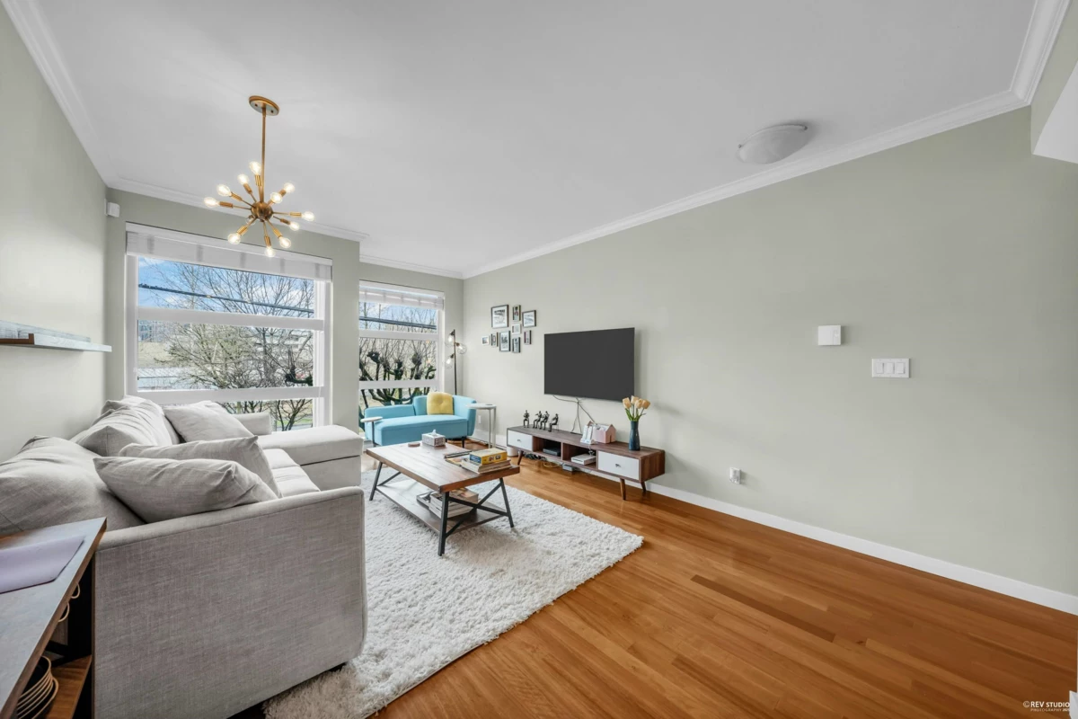 Kitchen Photo of 30 638 W 6th Avenue, Vancouver, BC