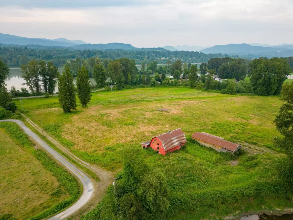 Exterior Rear Photo of 27612 River Road, Abbotsford, BC