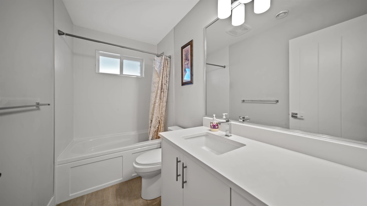 Staircase Photo of 14551 61 Avenue, Surrey, BC