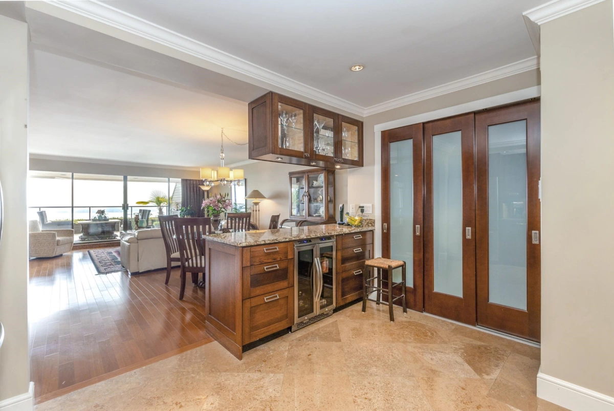 Breakfast Nook Photo of 33 2250 Folkestone Way, West Vancouver, BC