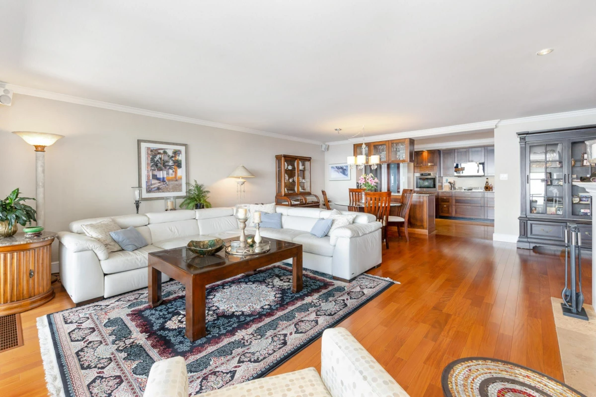 Family Room Photo of 33 2250 Folkestone Way, West Vancouver, BC