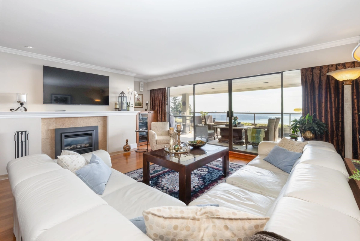 Living Room Photo of 33 2250 Folkestone Way, West Vancouver, BC