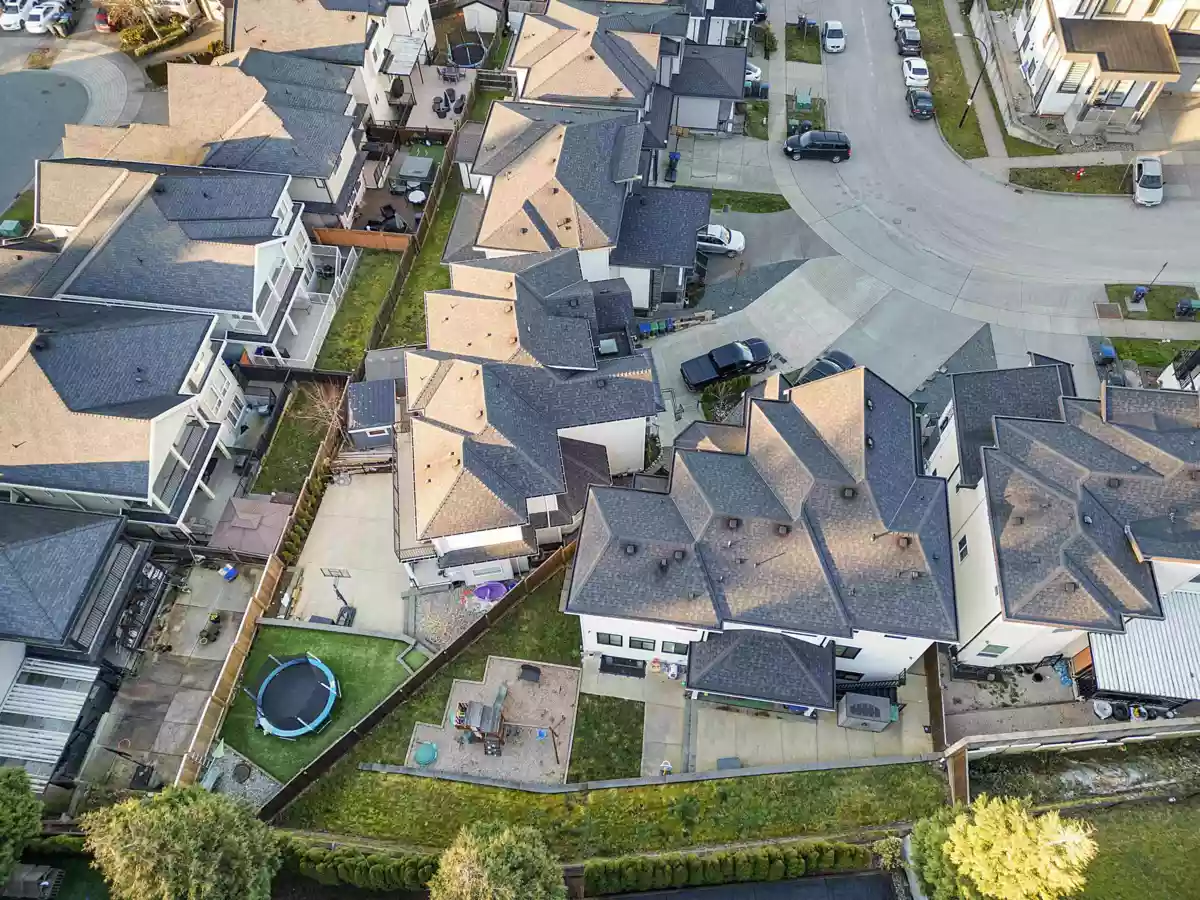 Family Room Photo of 14910 62a Avenue, Surrey, BC