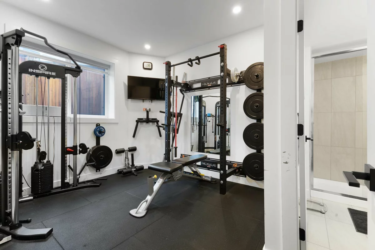 Front Yard Photo of 14910 62a Avenue, Surrey, BC