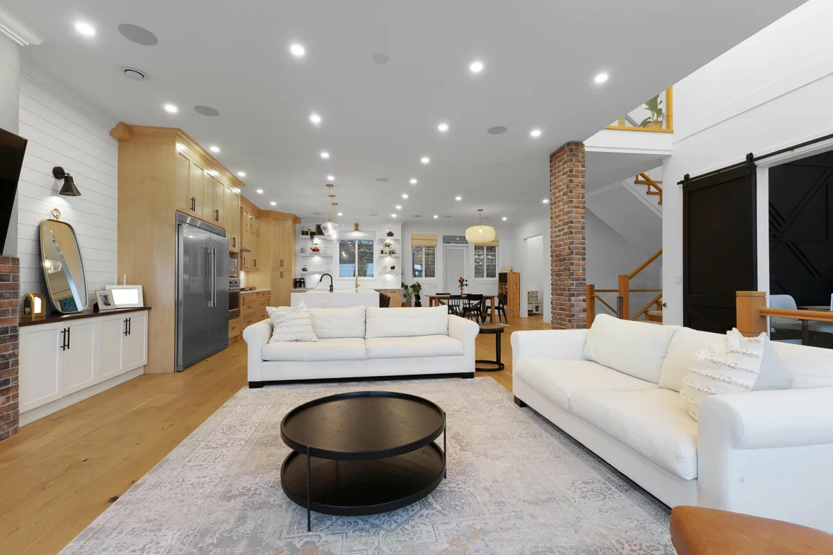 Powder Room Photo of 14910 62a Avenue, Surrey, BC