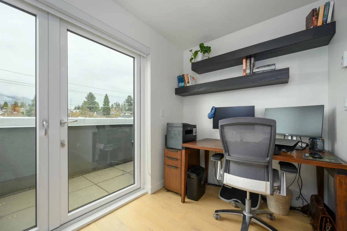Basement Recreation Room Photo of 206 649 E 3rd Street, North Vancouver, BC