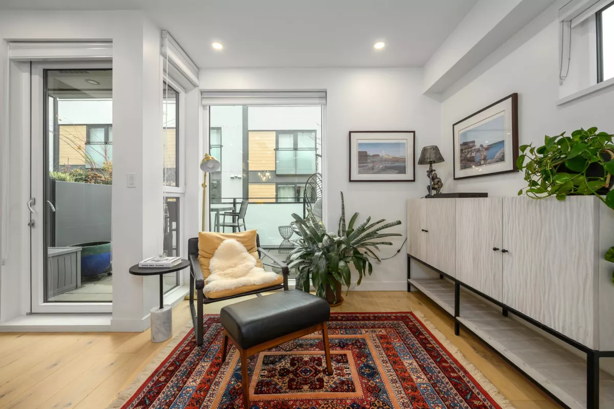 Family Room Photo of 206 649 E 3rd Street, North Vancouver, BC