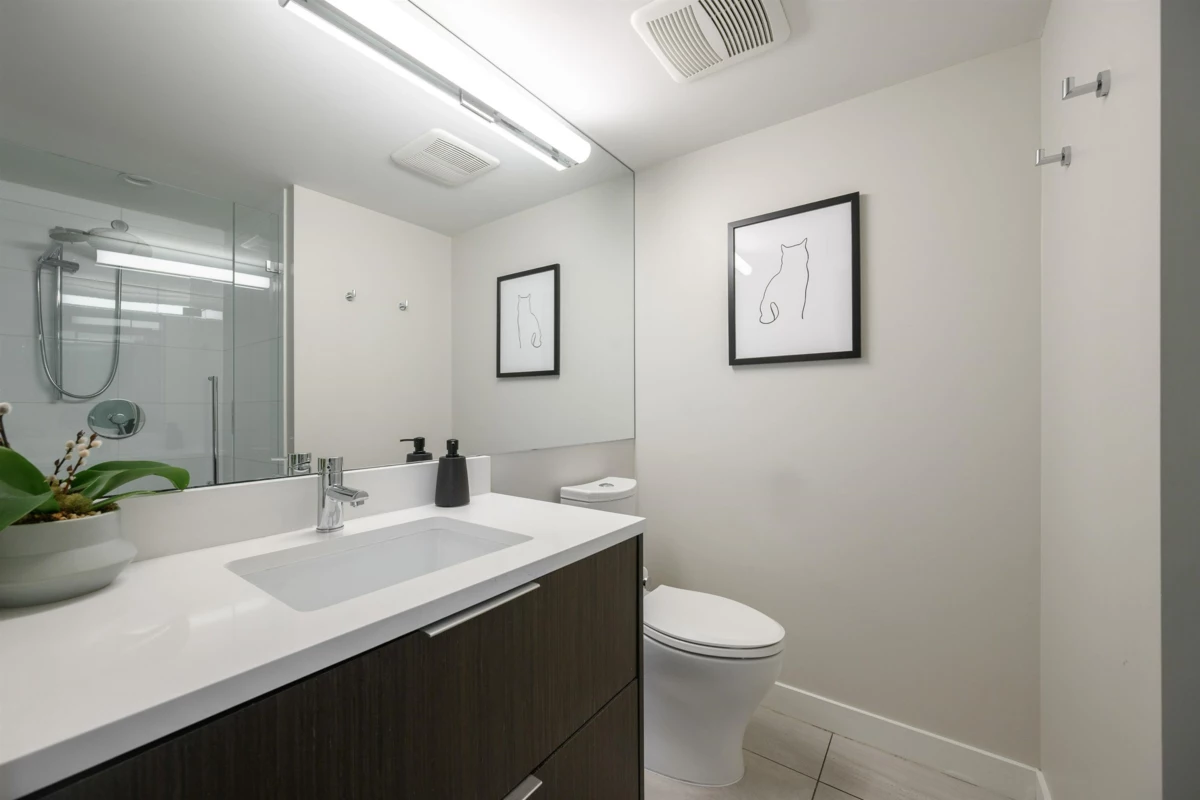 Loft / Bonus Room Photo of 206 649 E 3rd Street, North Vancouver, BC