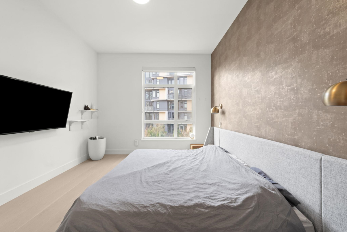 Bedroom 3 Photo of 214 300 Salter Street, New Westminster, BC