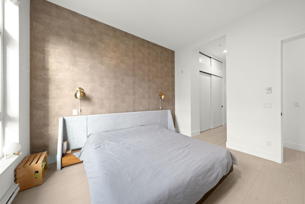 Guest Bathroom Photo of 214 300 Salter Street, New Westminster, BC