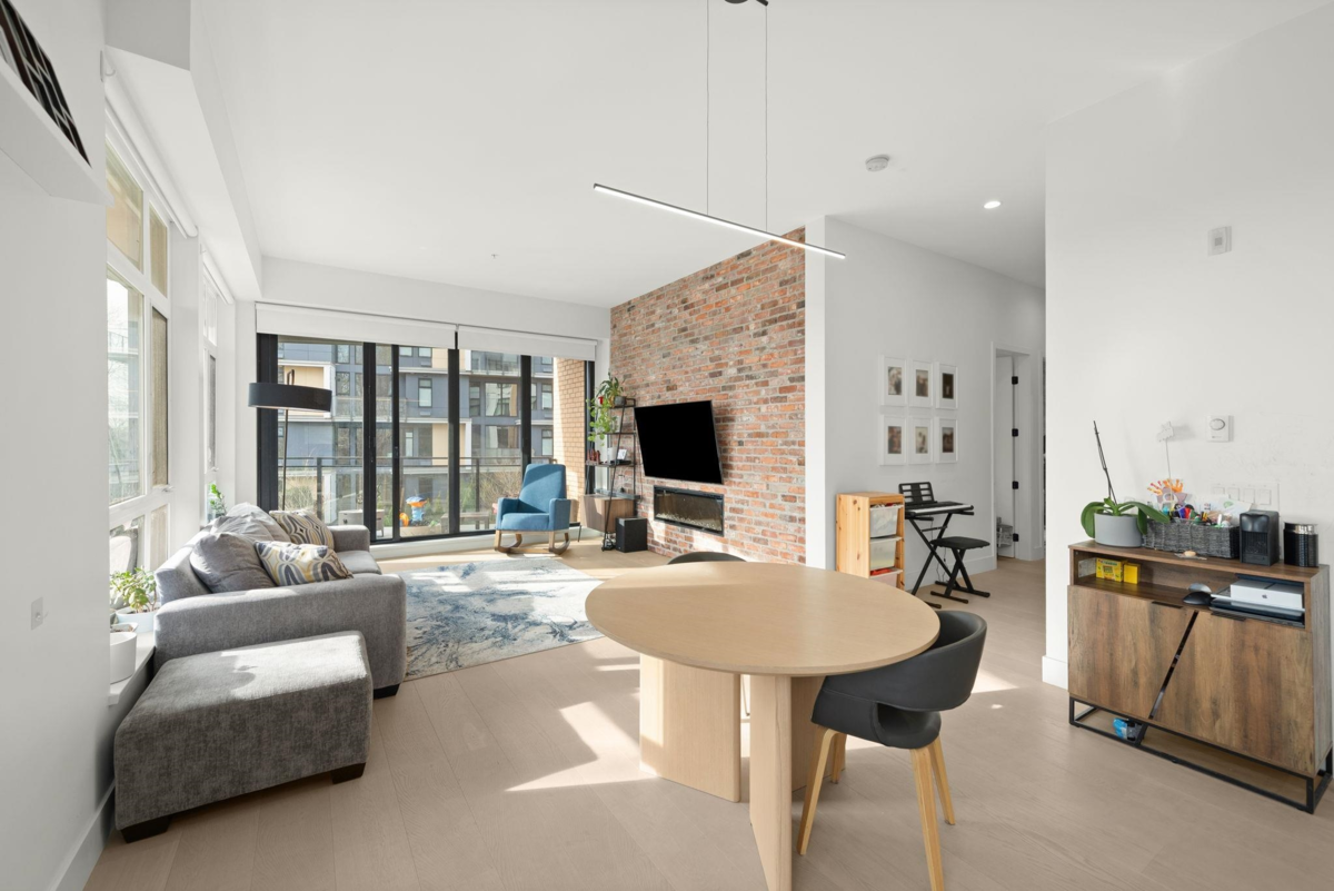 Living Room Photo of 214 300 Salter Street, New Westminster, BC