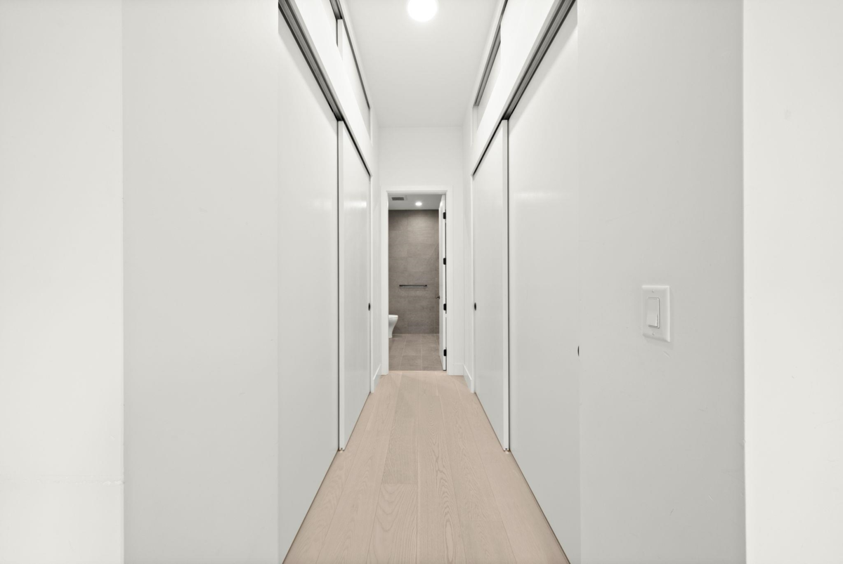 Powder Room Photo of 214 300 Salter Street, New Westminster, BC