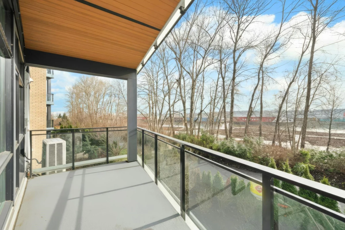 Staircase Photo of 214 300 Salter Street, New Westminster, BC