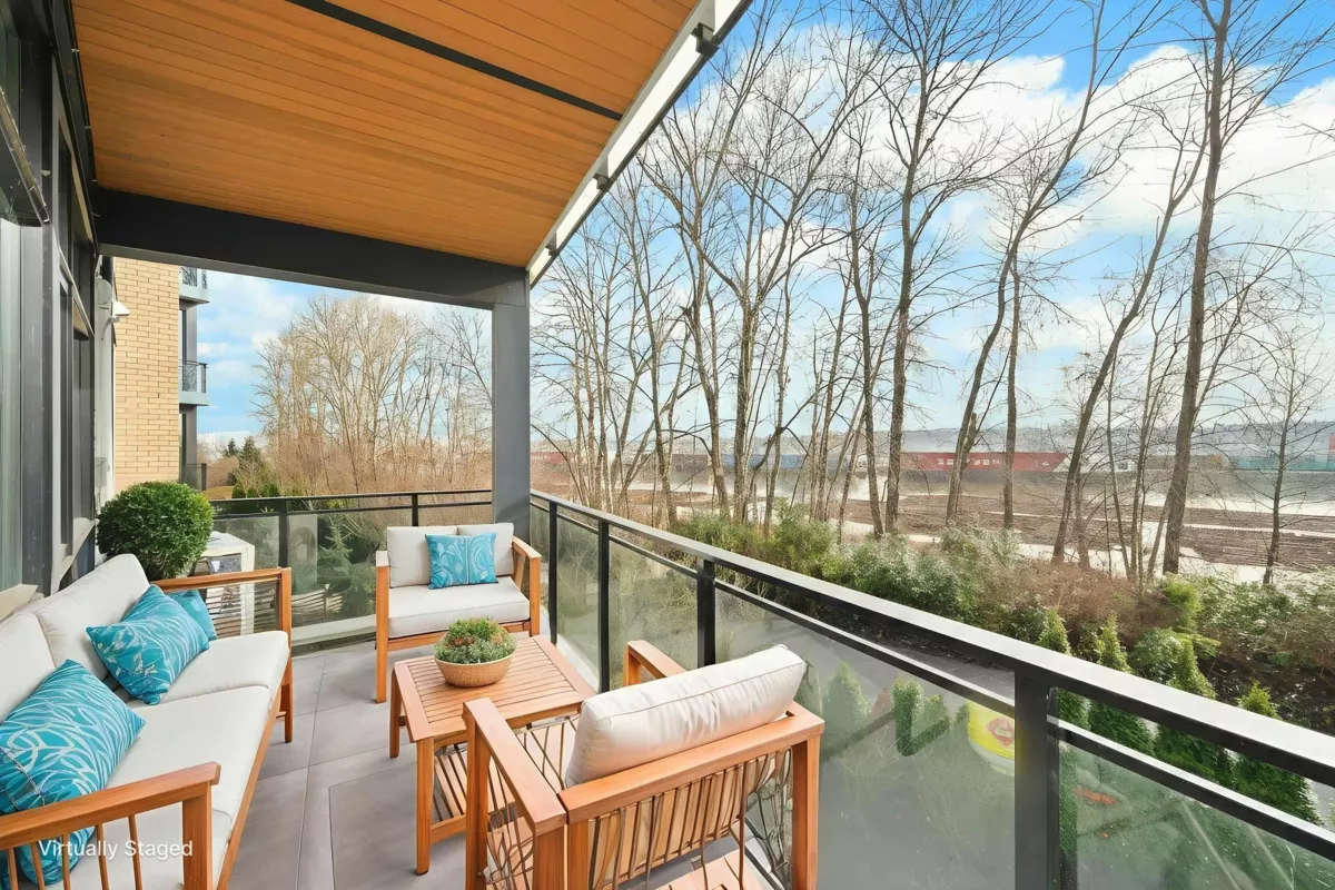 Swimming Pool Photo of 214 300 Salter Street, New Westminster, BC