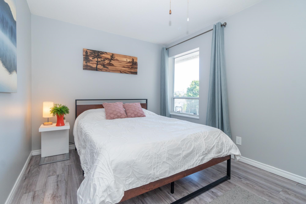 Entry Foyer Photo of 308 8725 Elm Drive, Chilliwack, BC