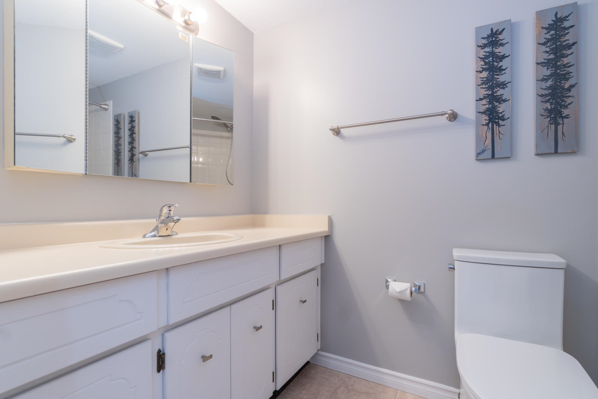 Hallway Photo of 308 8725 Elm Drive, Chilliwack, BC