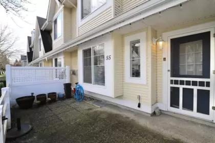Basement Recreation Room Photo of 55 23560 119 Avenue, Maple Ridge, BC