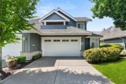 Fitness Center Photo Near 9 15715 34 Avenue, Surrey, BC