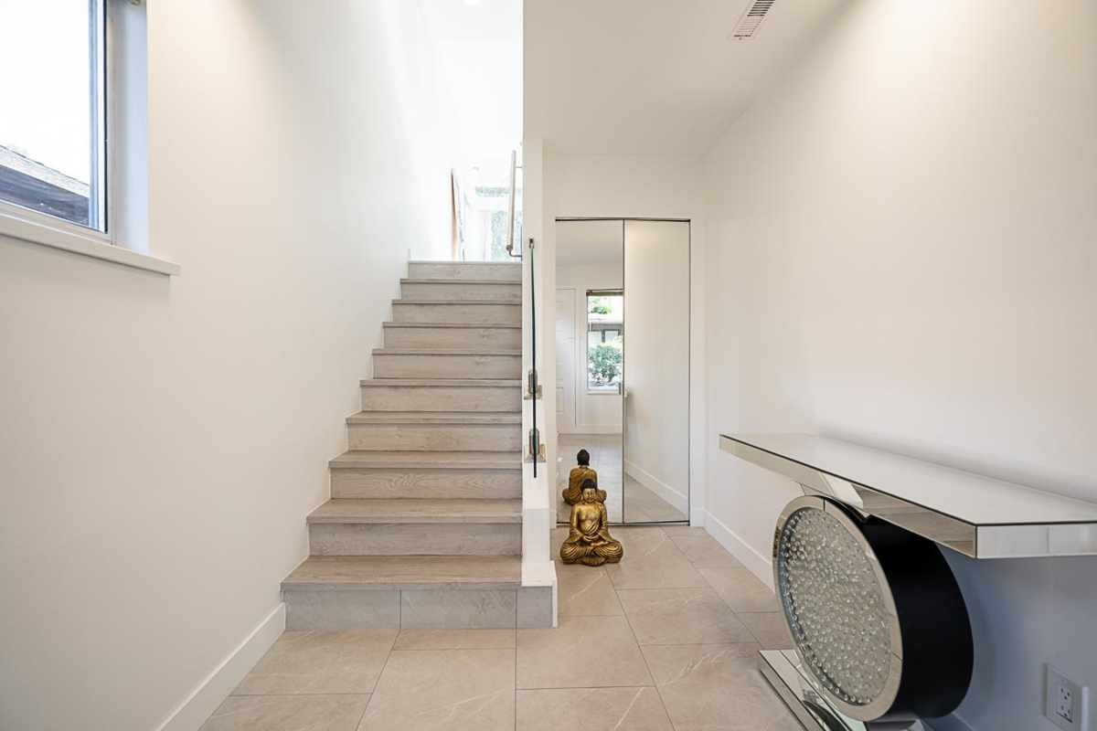Staircase Photo of 54 5380 Smith Drive, Richmond, BC