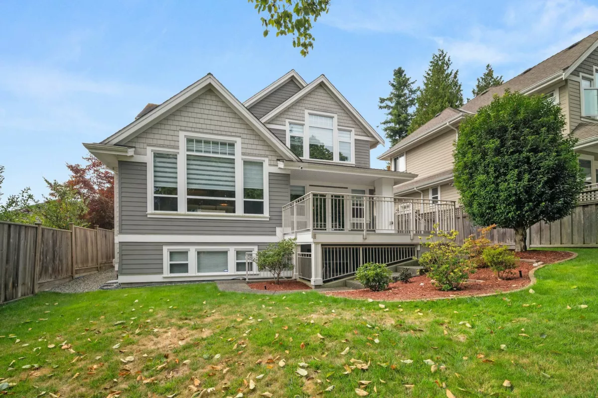 Community Amenities Photo (Clubhouse) of 1085 King George Boulevard, Surrey, BC