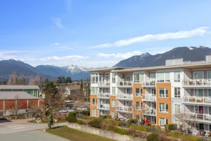 401 717 Chesterfield Avenue, North Vancouver, BC, North Vancouver — Apartment/Condo for sale