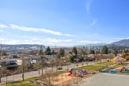 401 717 Chesterfield Avenue, North Vancouver, BC, North Vancouver — Apartment/Condo for sale