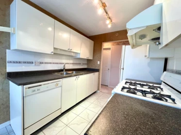 501 8238 Saba Road, Richmond, BC, Richmond — Apartment/Condo for sale