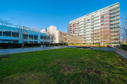 Garden / Landscaping Photo of 401 6900 Pearson Way, Richmond, BC