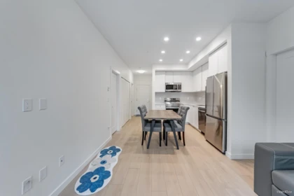Walk-In Closet Photo of 204 14778 106 Avenue, Surrey, BC