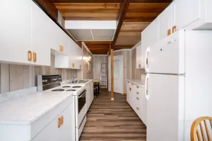 Kitchen Photo of 44240 Bayview Road, Mission, BC