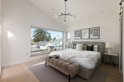 Entry Foyer Photo of 5319 Elgin Street, Vancouver, BC
