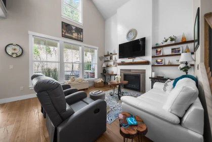 Breakfast Nook Photo of 43347 Old Orchard Lane, Lindell Beach, BC