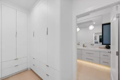 Laundry Room Photo of 1605 E 21st Avenue, Vancouver, BC
