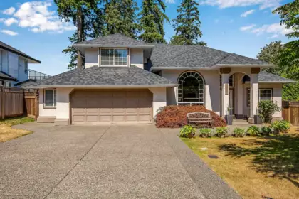 13541 60a Avenue, Surrey, BC, Surrey — Single Family Residence for sale