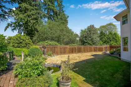Mudroom Photo of 13541 60a Avenue, Surrey, BC