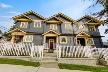 102 235 Lebleu Street, Coquitlam, BC, Coquitlam — Townhouse for sale