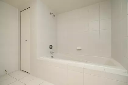 Primary Bedroom Photo of 602 1550 W 15th Avenue, Vancouver, BC