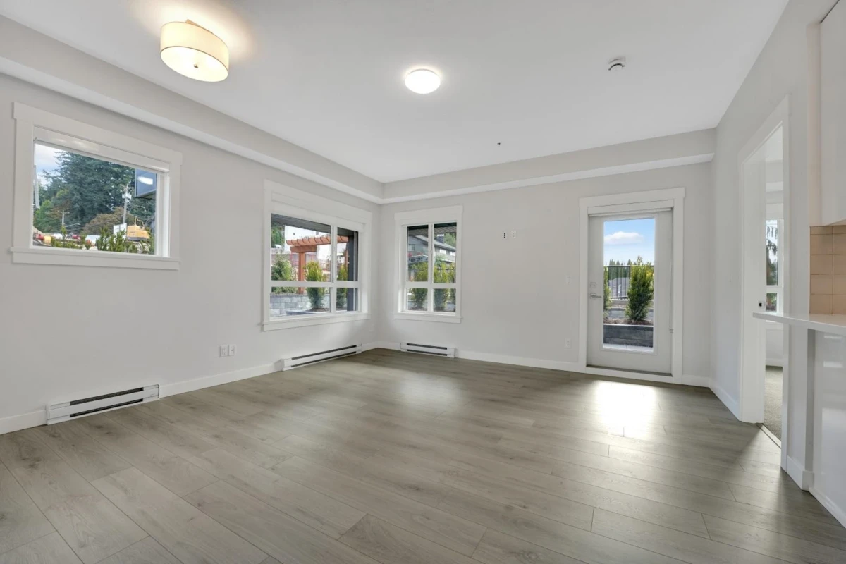 Dining Area Photo of 117 33886 Pine Street, Abbotsford, BC