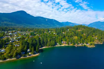 Office / Den Photo of 1504 Tideview Road, Gibsons, BC
