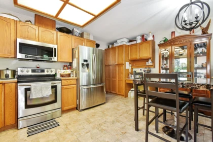 Kitchen Photo of 8928 Hammond Street, Mission, BC