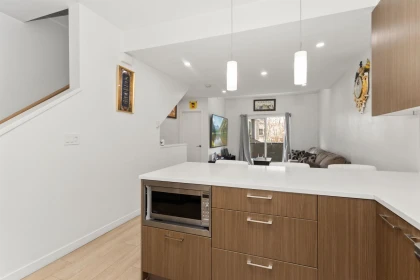 Kitchen Photo of 89 32633 Simon Avenue, Abbotsford, BC